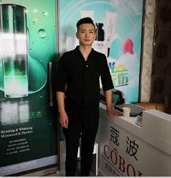 纹绣就业之星-刘国秀